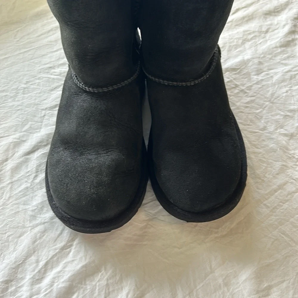 UGG Classic Tall Black Boots Kids Size 3 Fits Women’s Size 5